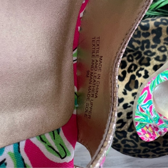 Lilly Pulitzer Wedges Gold pink Greeb signature print - Picture 9 of 10